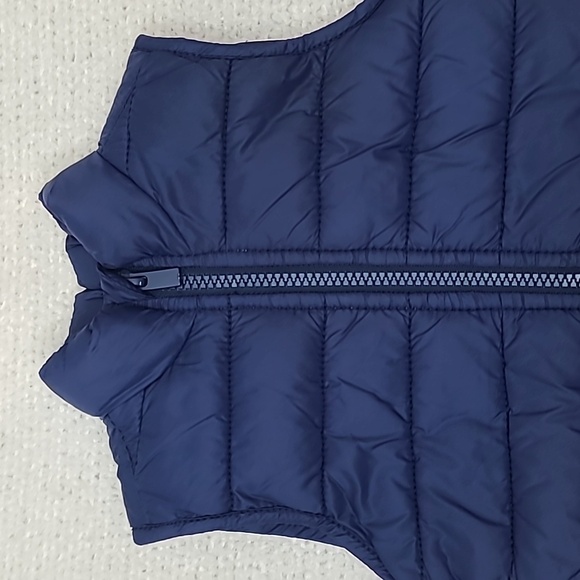 Old Navy Kids Full Zip Quilted Puffer Vest Jacket in Blue/Gray - Picture 5 of 17